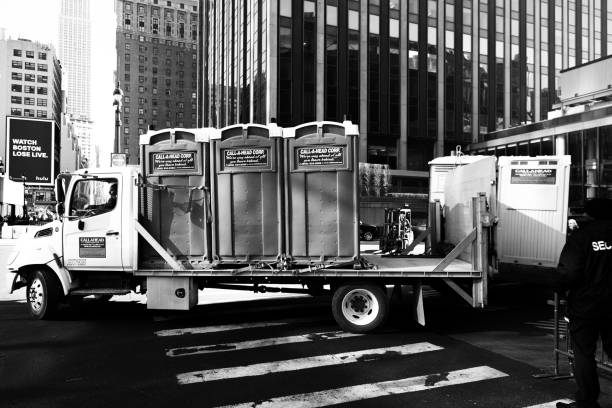 Best Porta potty rental near me  in Dunellen, NJ